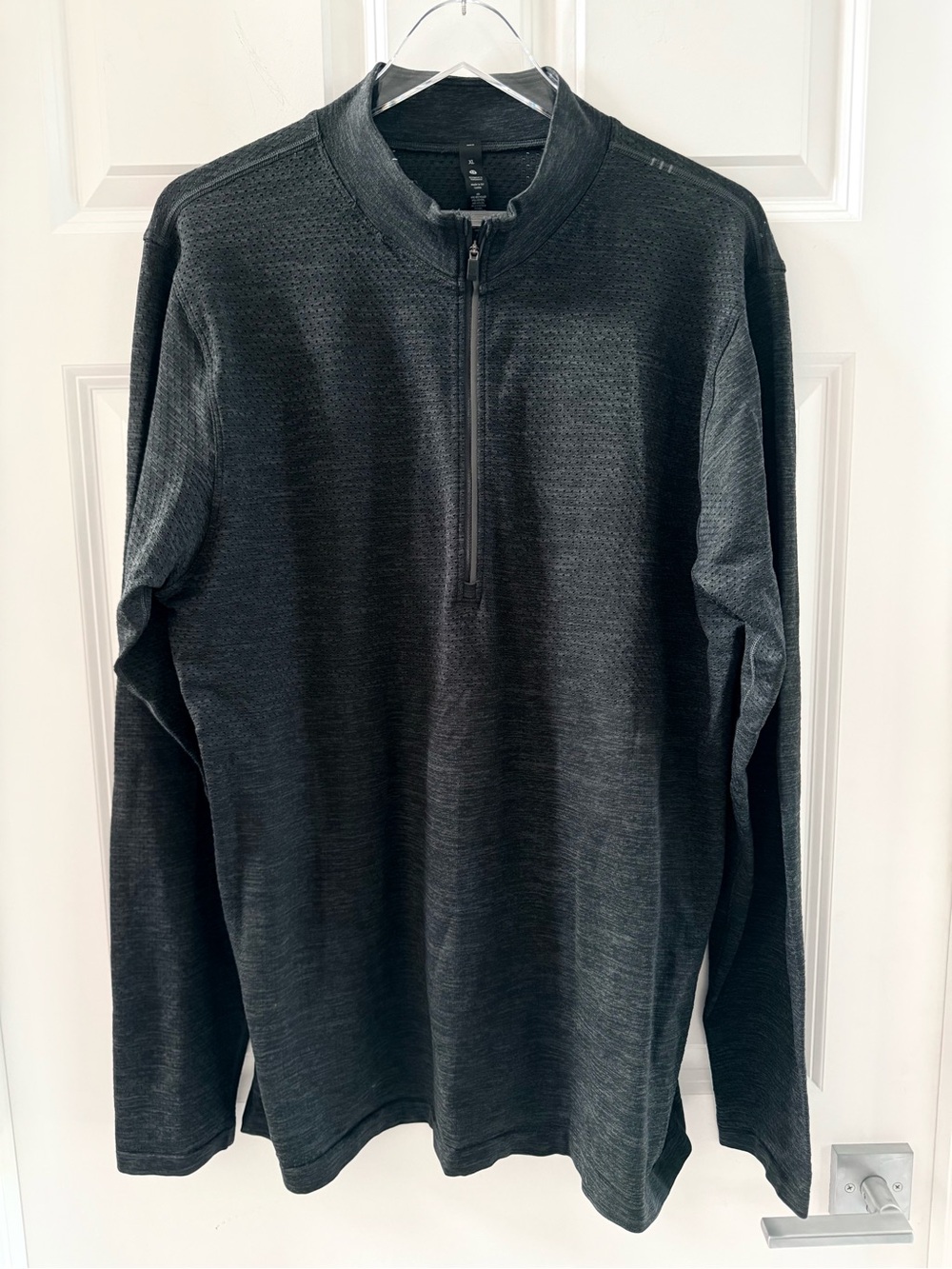 Lululemon Metal Vent Tech Midweight Half Zip Graphite Grey Black XL